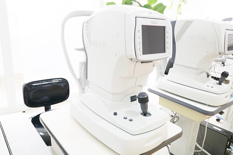 ノンコンタクトトノメーター（眼圧測定装置）