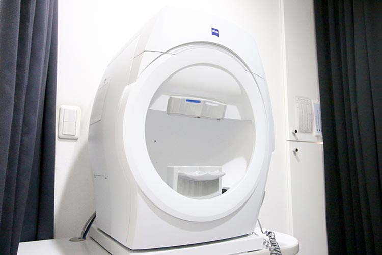 ハンフリー自動視野計